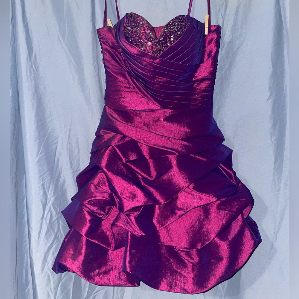 iridescent Vintage purple Cinderella Divine Prom dress - size small